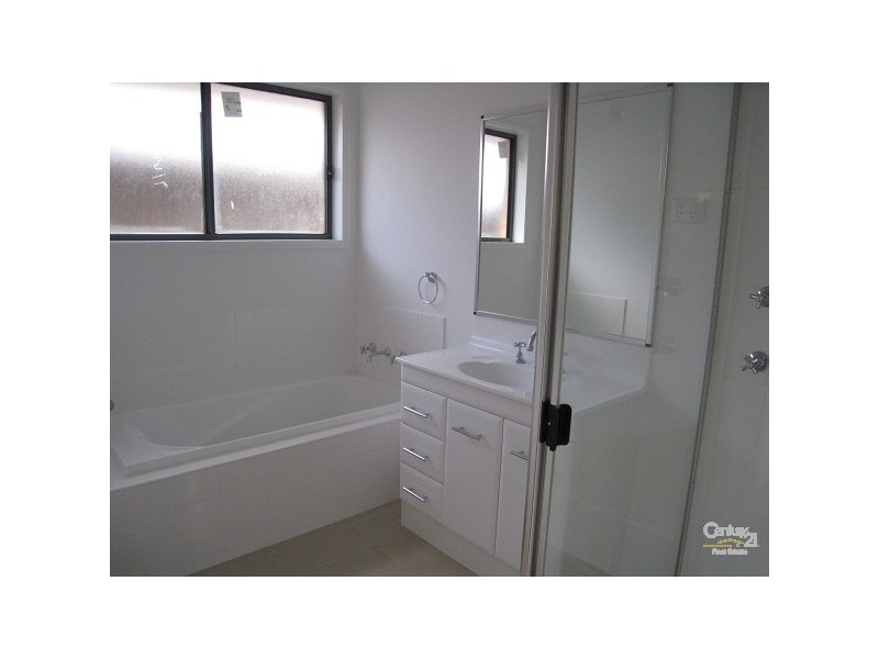 72 Dalmeny Drive, Macquarie Hills NSW 2285