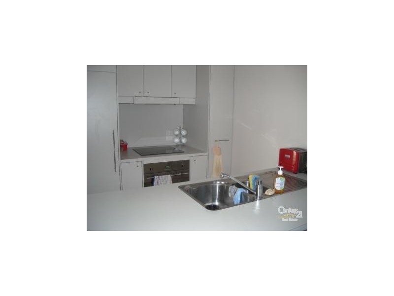 3/4 Robert Street, Merewether NSW 2291