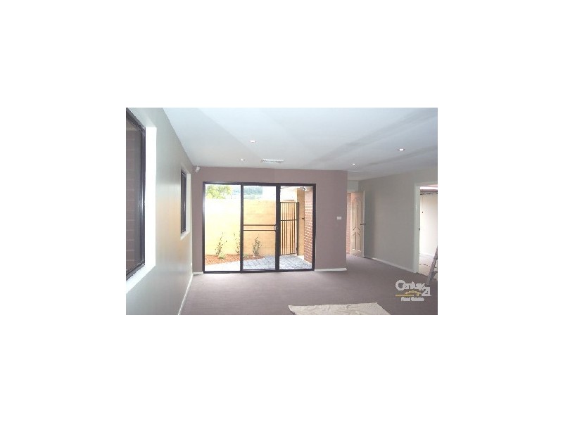 4/42 Queen Street, Warners Bay NSW 2282