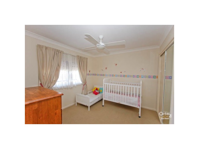 14 Capri Close, Belmont NSW 2280