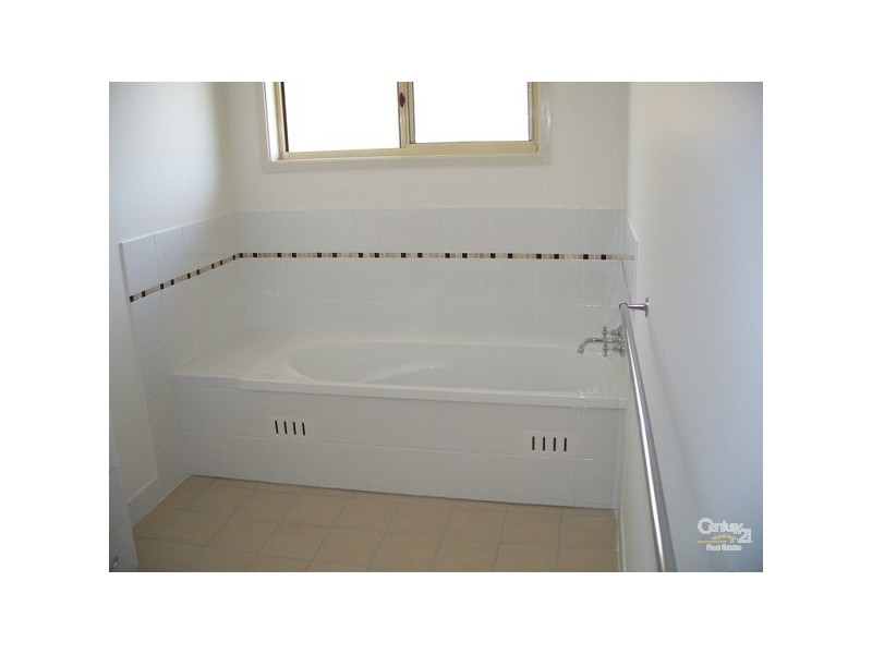 6 Jacana Way, Maryland NSW 2287