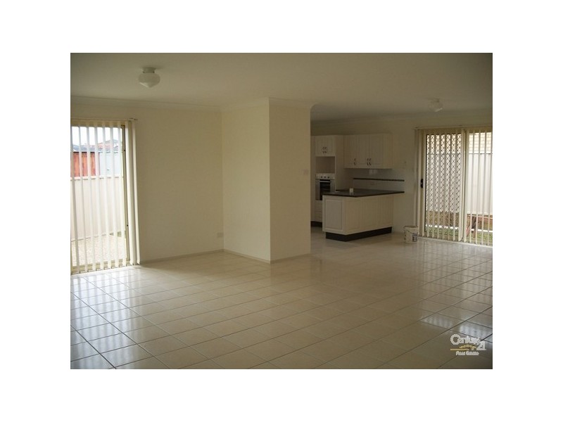 6 Jacana Way, Maryland NSW 2287