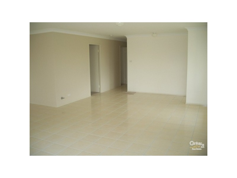 6 Jacana Way, Maryland NSW 2287