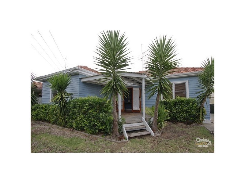 14 Hitchcock Avenue, Belmont NSW 2280