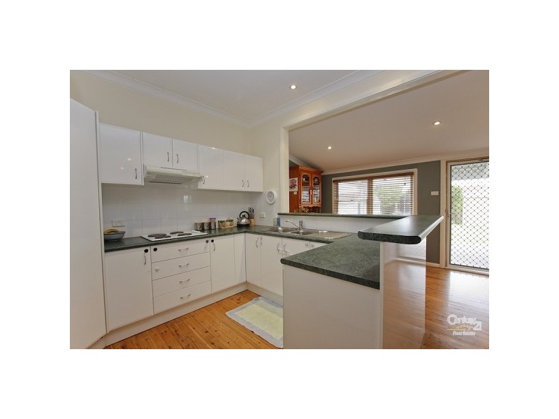 14 Hitchcock Avenue, Belmont NSW 2280