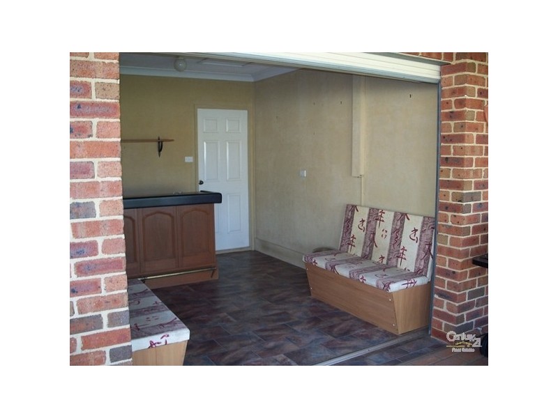 6 Minnesota Way, Warners Bay NSW 2282