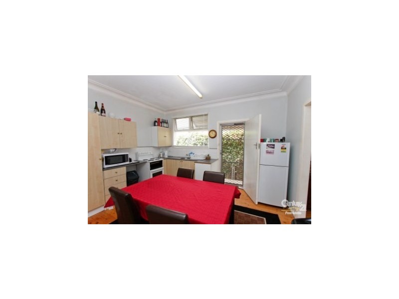 102 Medcalf Street, Warners Bay NSW 2282