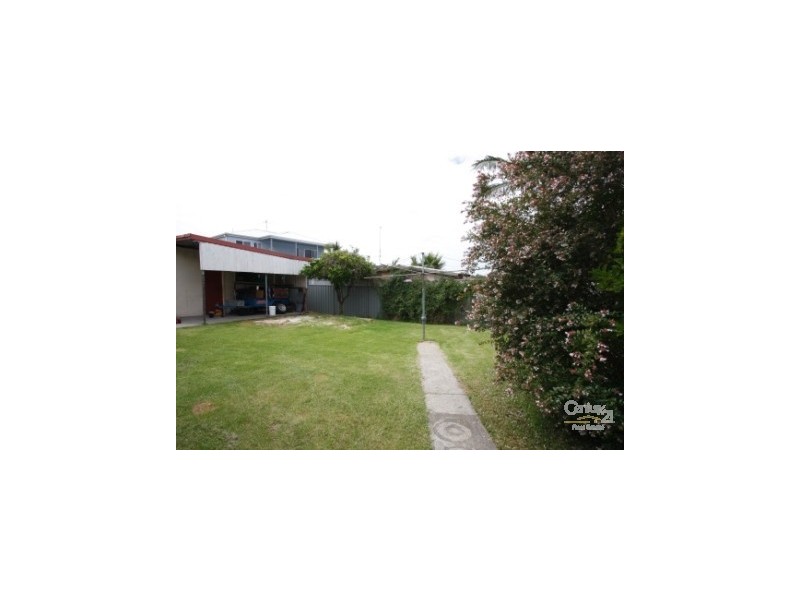 102 Medcalf Street, Warners Bay NSW 2282