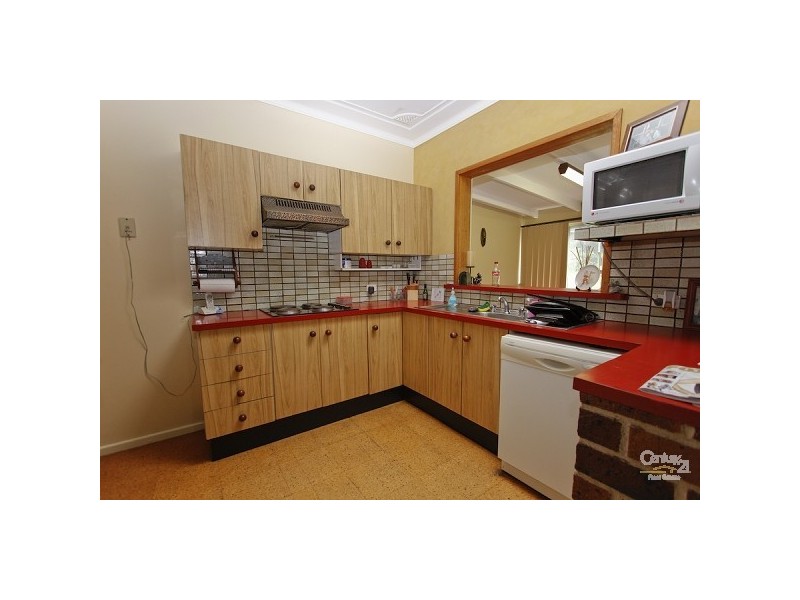 6 Roath Street, Cardiff NSW 2285