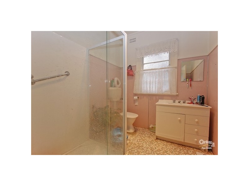48 Ernest Street, Belmont NSW 2280