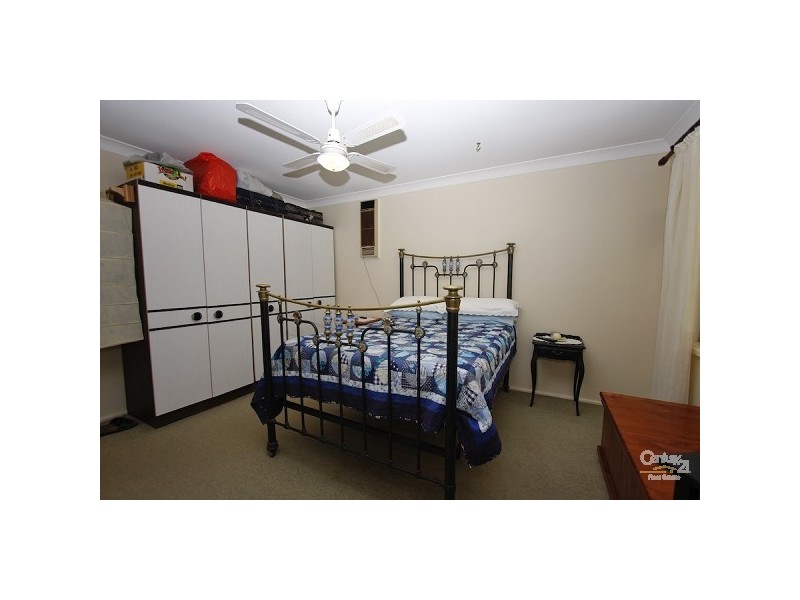 1 Regal Way, Valentine NSW 2280