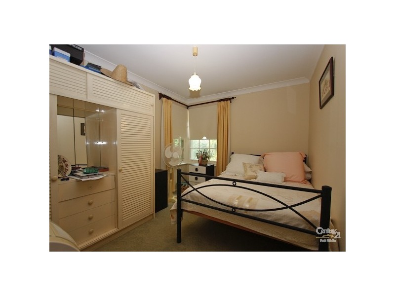 1 Regal Way, Valentine NSW 2280