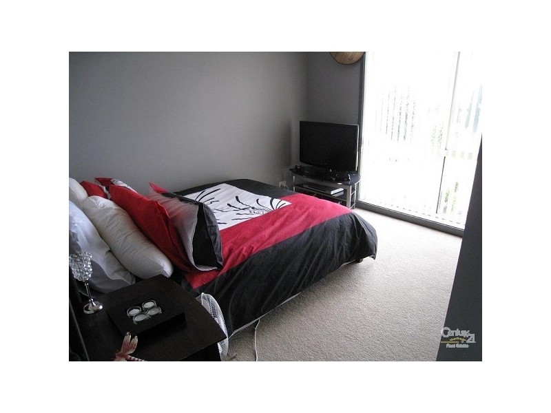 27 Salix Drive, Edgeworth NSW 2285