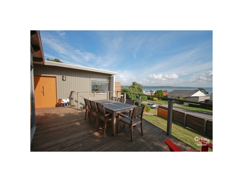 144 Andrew Road, Valentine NSW 2280