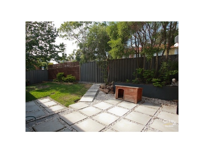 144 Andrew Road, Valentine NSW 2280