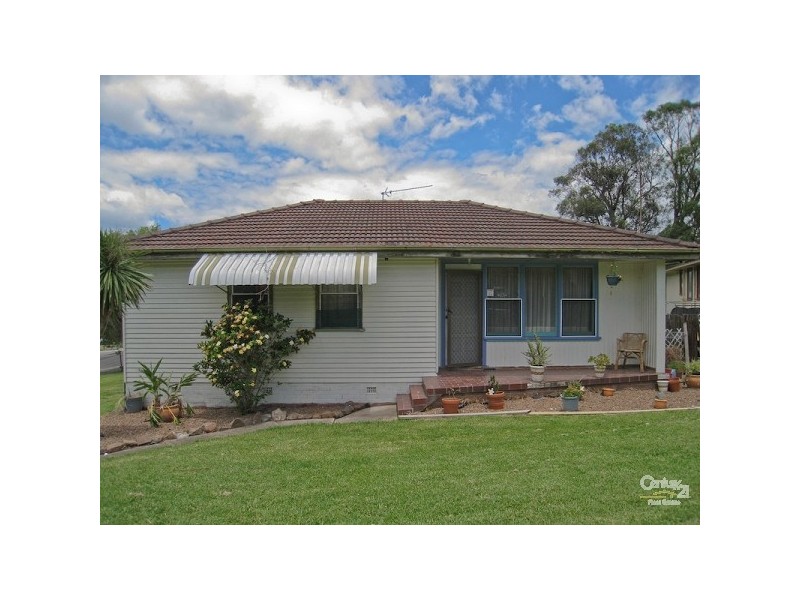 2 Alder Crescent, Gateshead NSW 2290