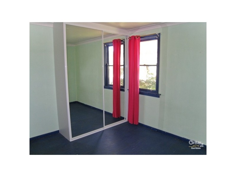 2 Alder Crescent, Gateshead NSW 2290