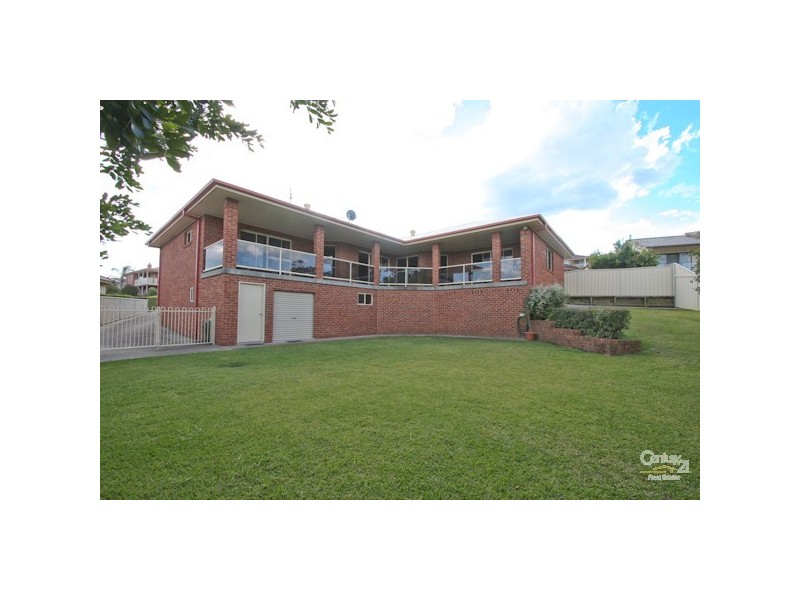 16 Tarcoola Close, Belmont North NSW 2280