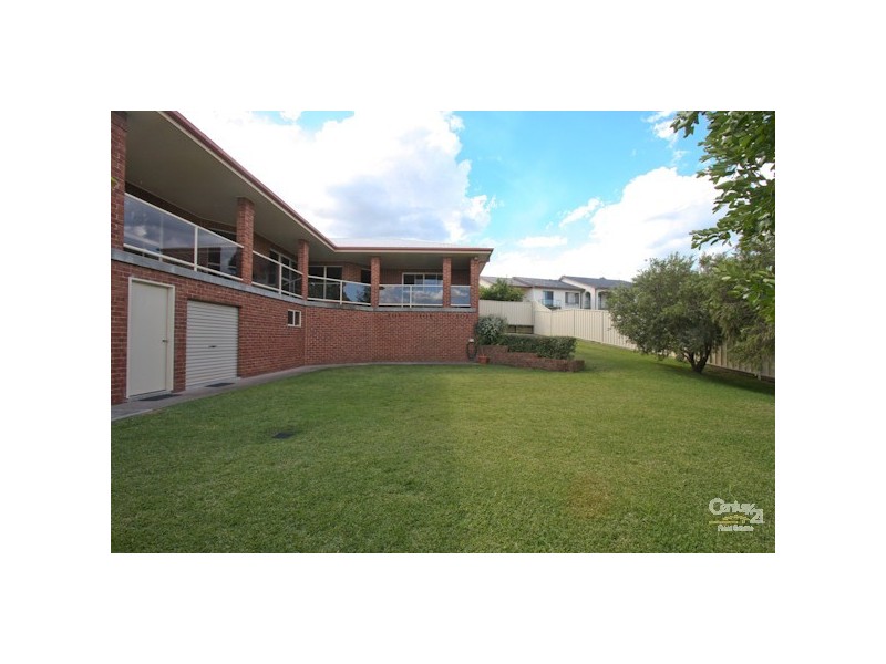 16 Tarcoola Close, Belmont North NSW 2280