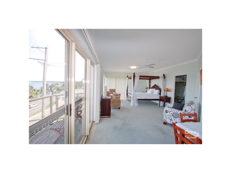 364 The Esplanade, Speers Point NSW 2284