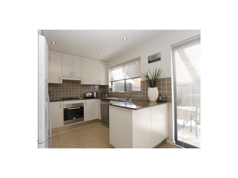 18/346 Pacific Highway, Belmont North NSW 2280