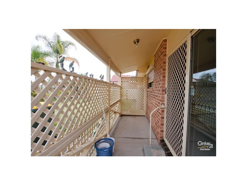 23 New York Avenue, Warners Bay NSW 2282