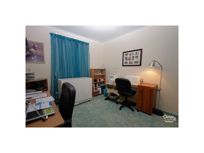 1 Marquis Close, Valentine NSW 2280
