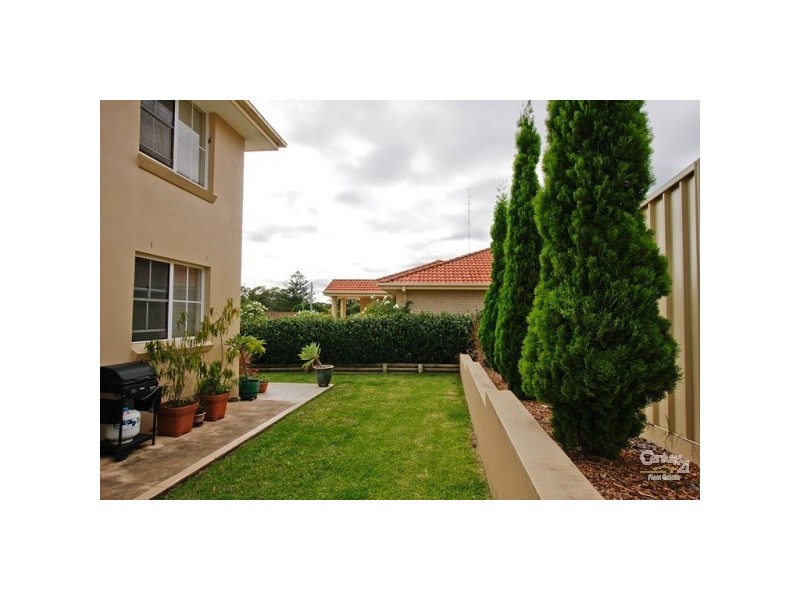 1/62 Lewers Street, Belmont NSW 2280
