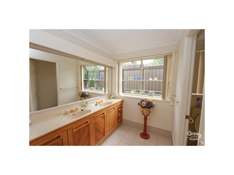 27 Parklea Avenue, Croudace Bay NSW 2280