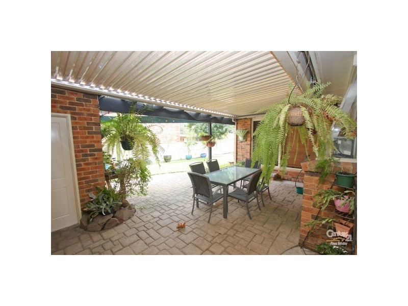 27 Parklea Avenue, Croudace Bay NSW 2280