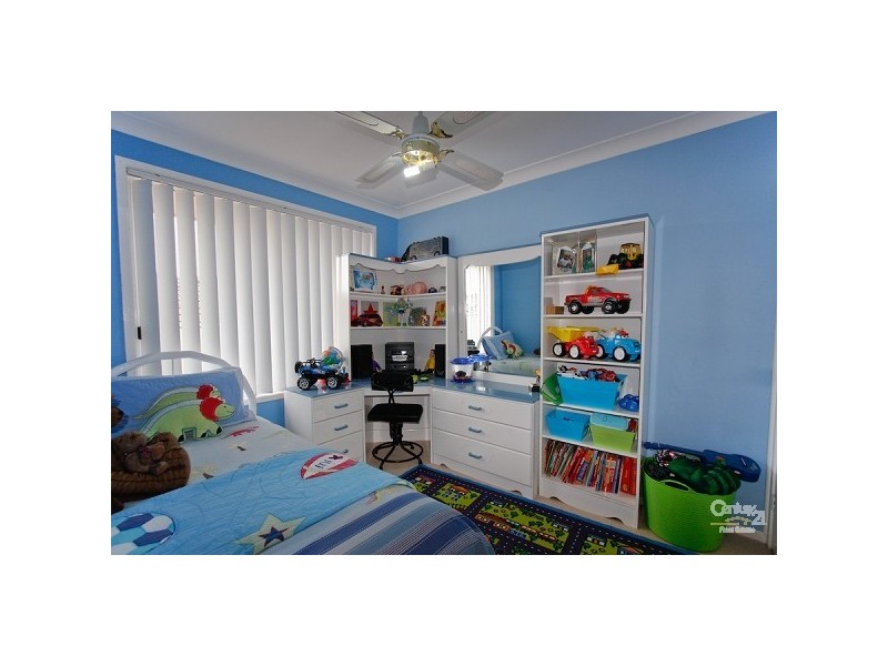 16 Lindale Way, Lakelands NSW 2282