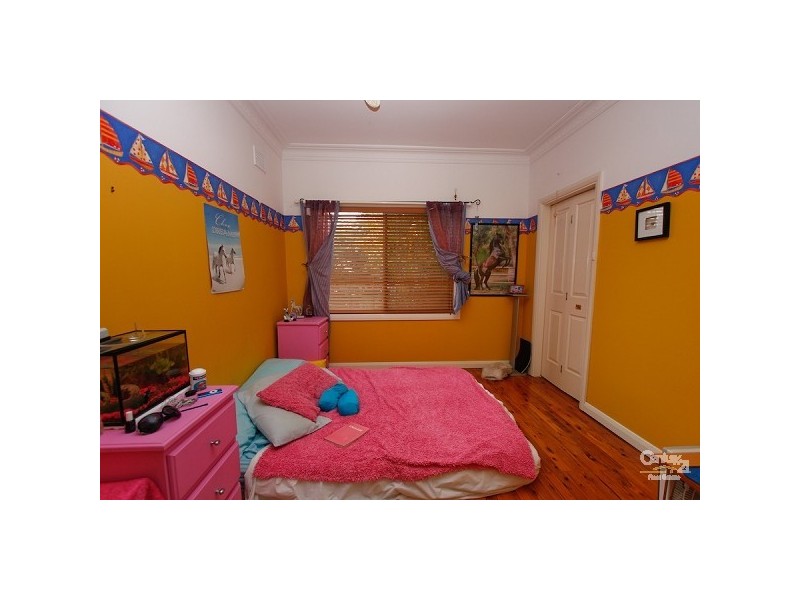 7 Croft Road, Eleebana NSW 2282