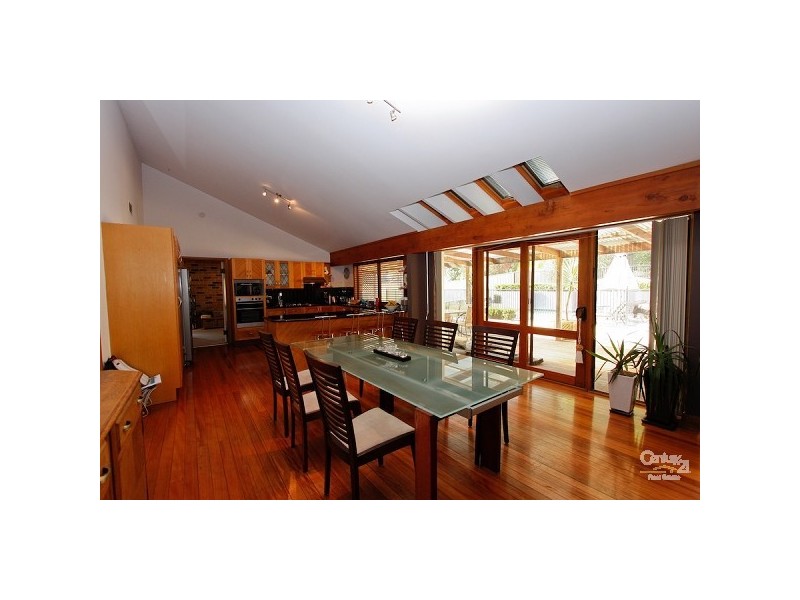 13 Yerambla Close, Eleebana NSW 2282