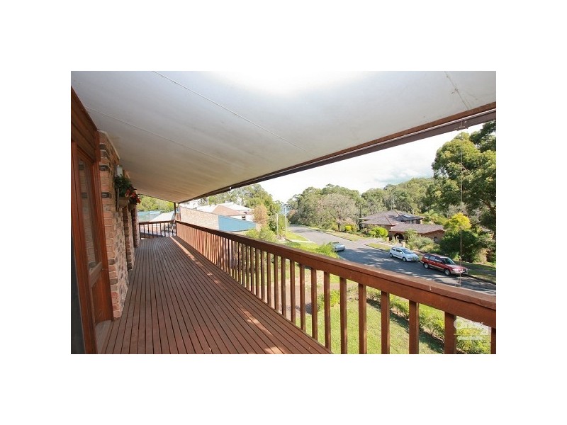 13 Yerambla Close, Eleebana NSW 2282
