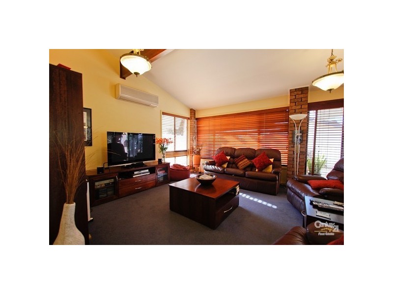 16 Andrew Road, Valentine NSW 2280