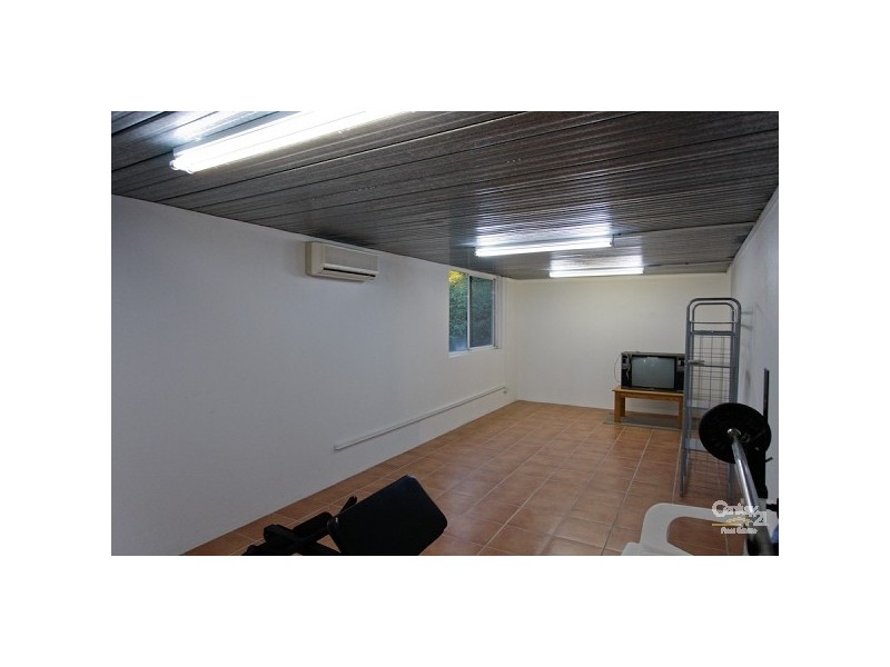26 Bareki Road, Eleebana NSW 2282