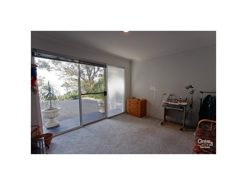 26 Bareki Road, Eleebana NSW 2282