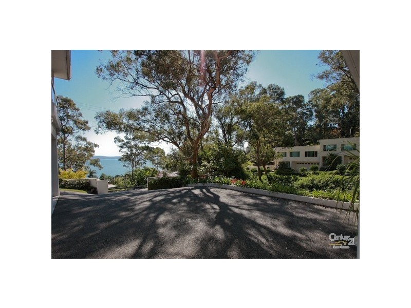 26 Bareki Road, Eleebana NSW 2282