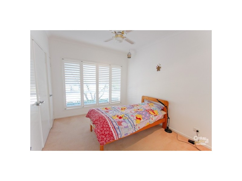 31 Ulverston Way, Lakelands NSW 2282