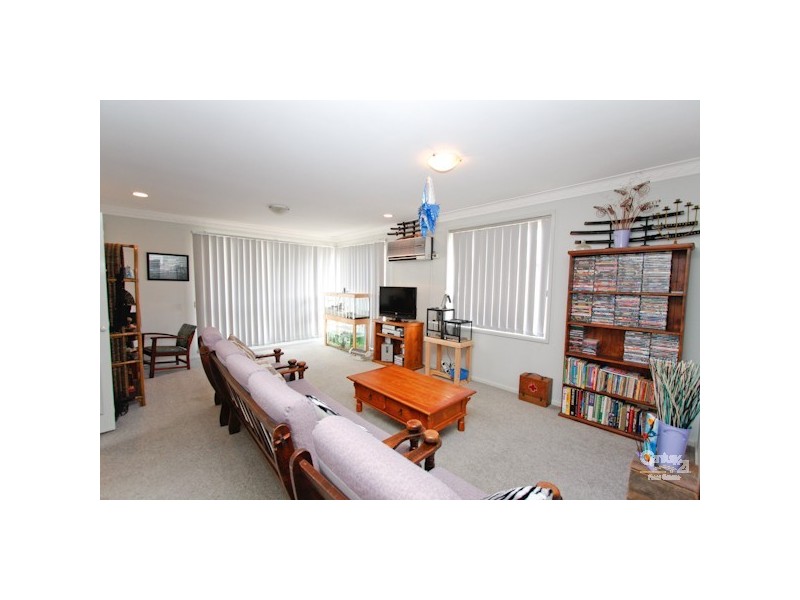 2 Sharp Street, Belmont NSW 2280