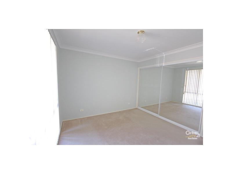 10 Stenhouse Drive, Eleebana NSW 2282