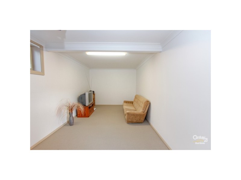 106 Old Belmont Road, Belmont North NSW 2280