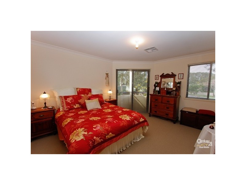 4 Roma Road, Valentine NSW 2280