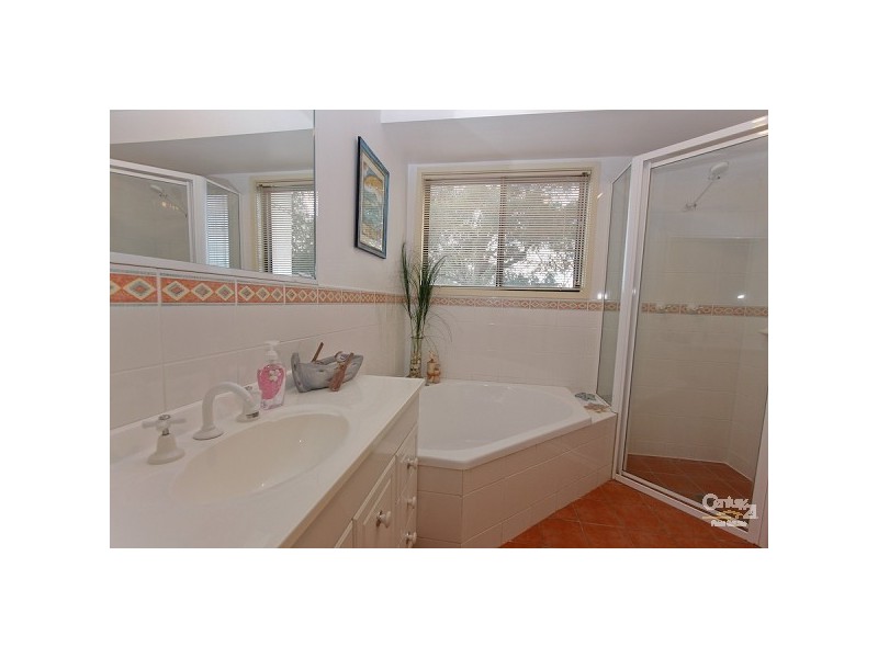 4 Roma Road, Valentine NSW 2280