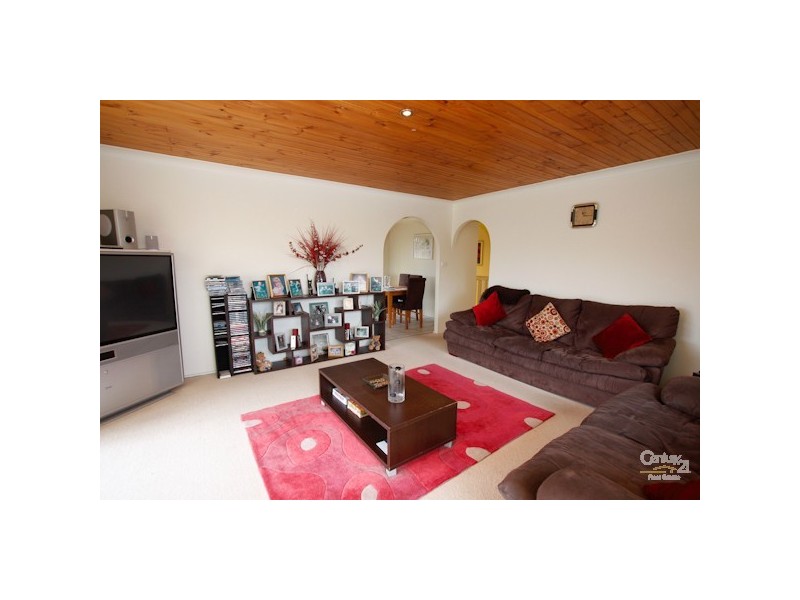 1 Croft Road, Eleebana NSW 2282