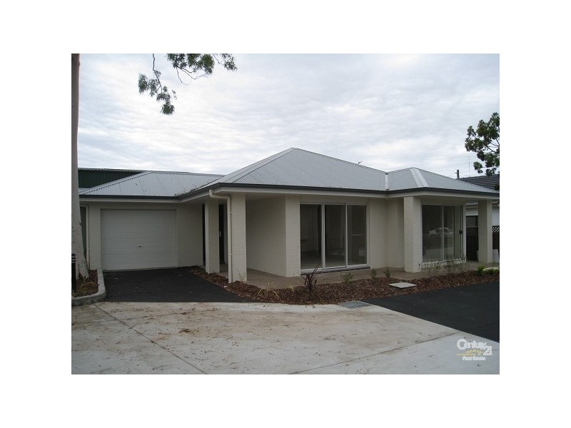 2/30 Helen Street, Mount Hutton NSW 2290