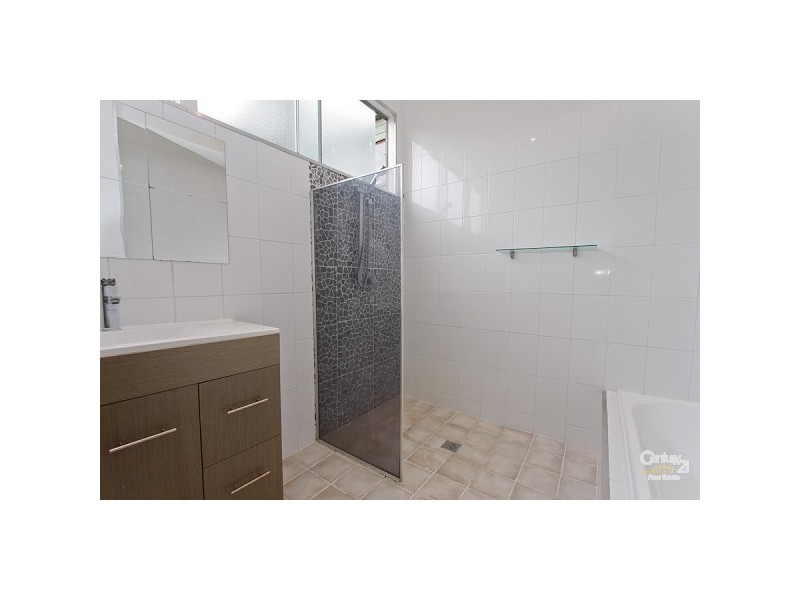 24 Frederick Street, Valentine NSW 2280