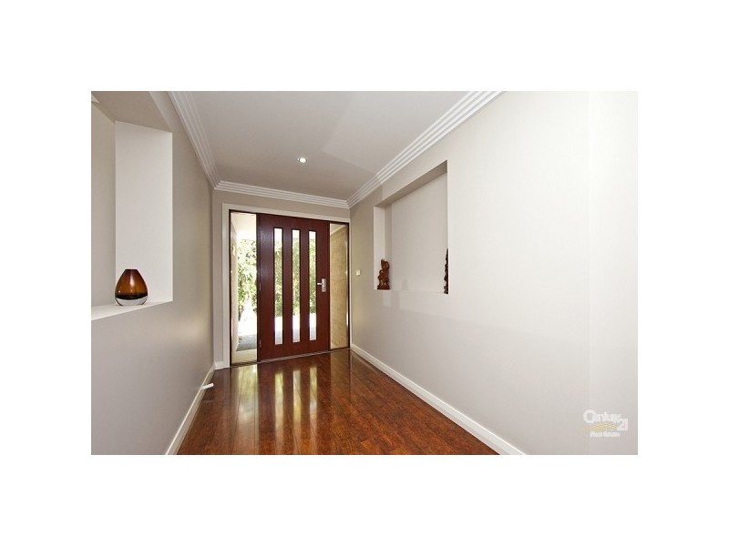 3 Lurnea Crescent, Valentine NSW 2280