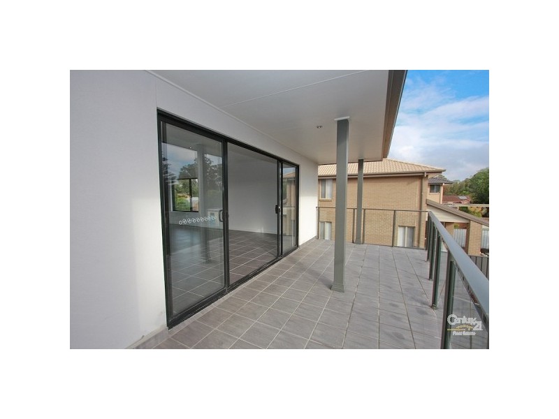 1/43 Jones Avenue, Warners Bay NSW 2282