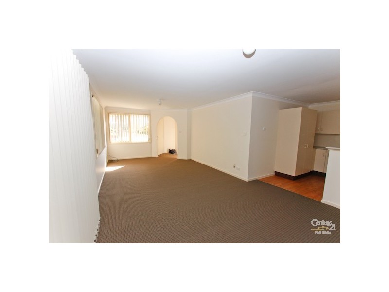 2/32 Harrison Street, Warners Bay NSW 2282